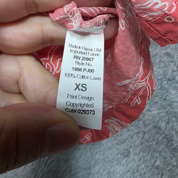 Tori Richards Short Sleeve Button Down Tropical Fish Shirt Size XS - Picture 5 of 6